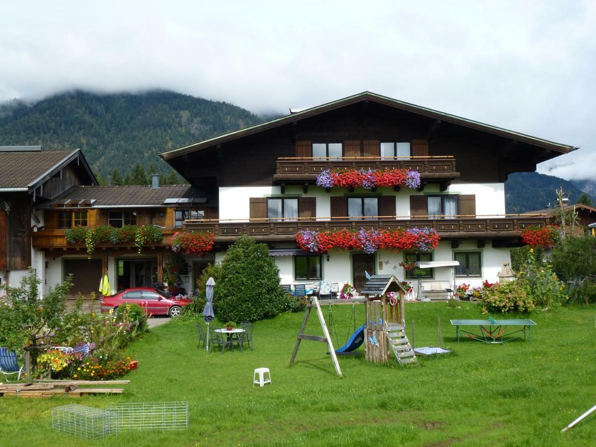Wiesingbauer Saalfelden ภายนอก รูปภาพ